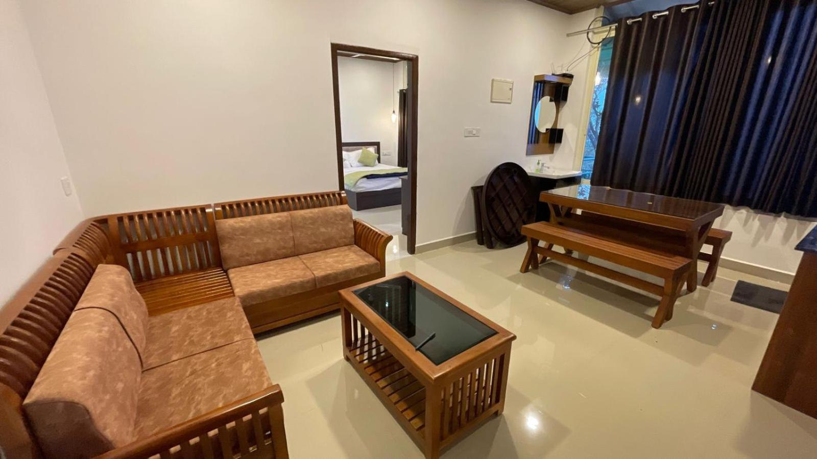 Idukki Dam View Resort エクステリア 写真